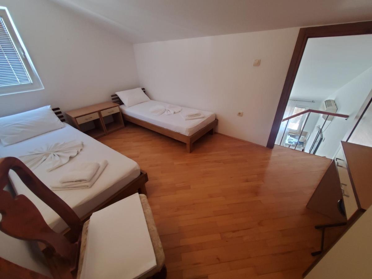 Egon Apartments بودفا المظهر الخارجي الصورة