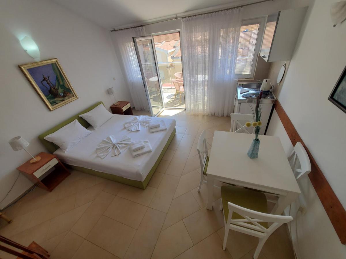 Egon Apartments بودفا المظهر الخارجي الصورة