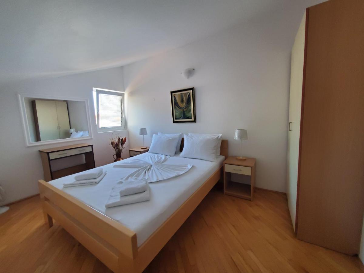 Egon Apartments بودفا المظهر الخارجي الصورة