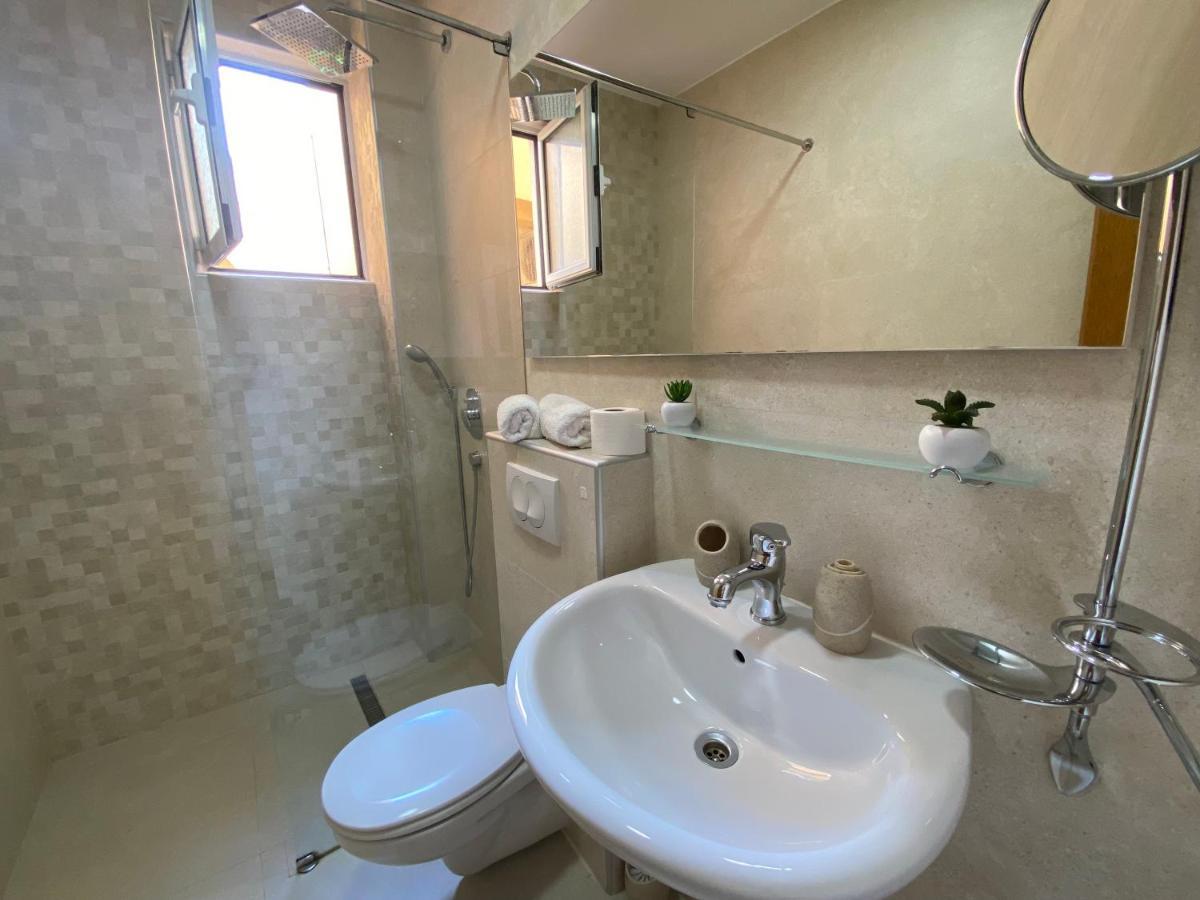 Egon Apartments بودفا المظهر الخارجي الصورة