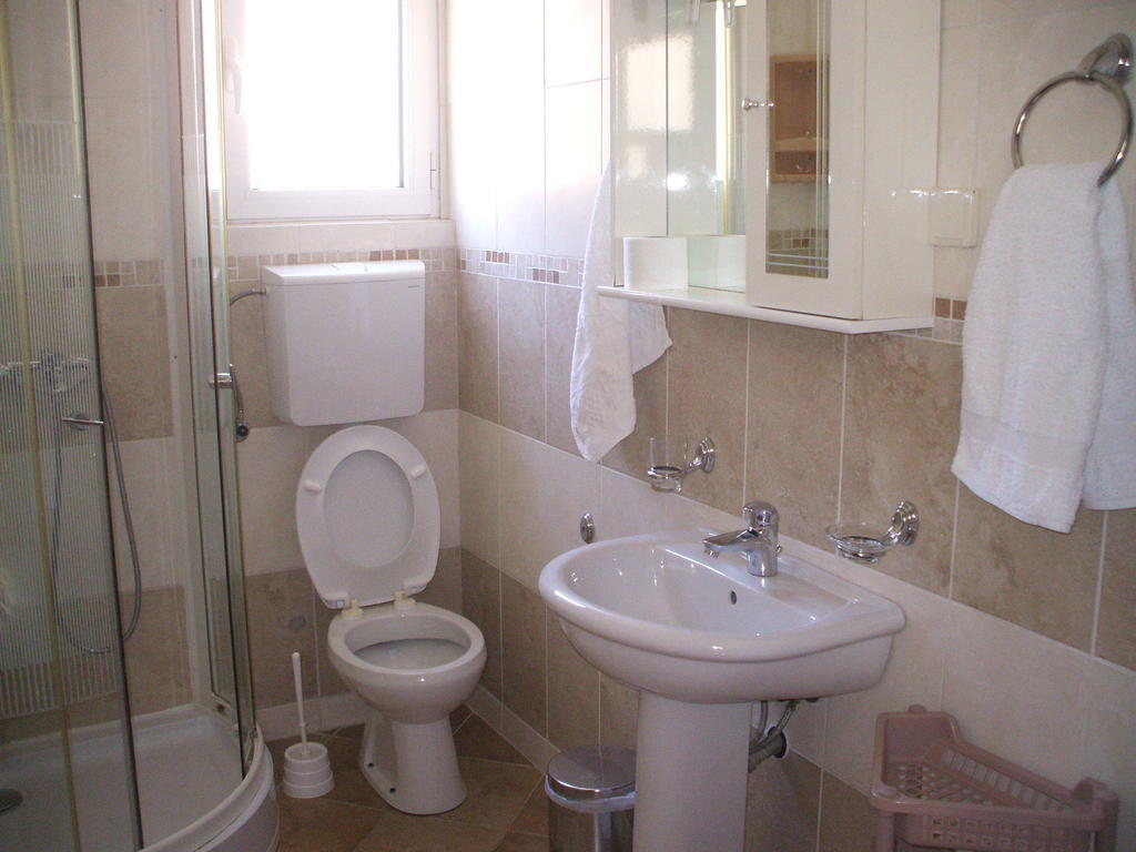 Egon Apartments بودفا الغرفة الصورة